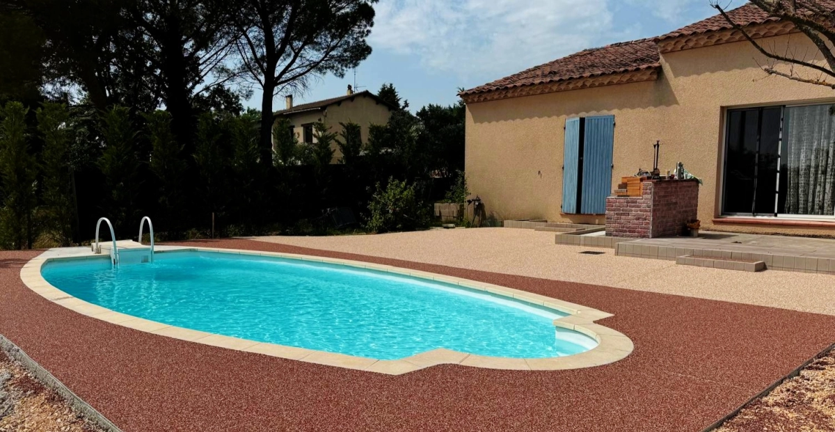 Chantier du mois à Courthézon ? Un extérieur sublimé pour l'été !