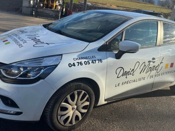 Nouveau look pour la clio de l'entreprise Allée Créative !