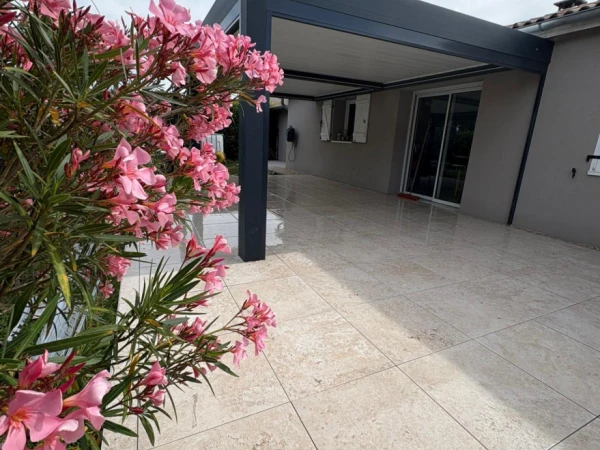 L'été est là... et nous aussi !