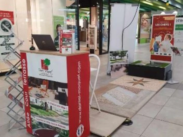Exposition Galerie Marchande au centre Carrefour de Crèche sur Saône 2020