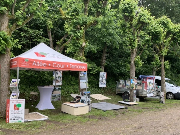 Rendez-vous à la Fête des Roses à Gerberoy !